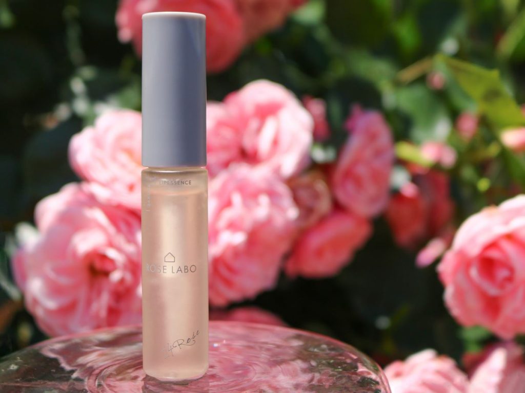 ローズリップ美容液